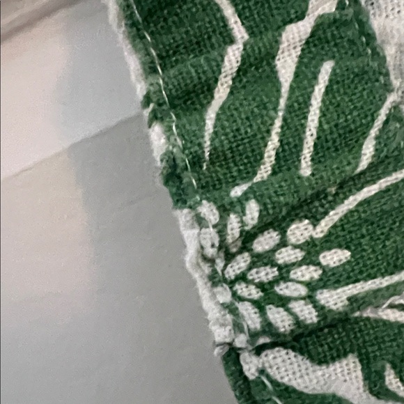 Maison d’Amelie Cropped Tropical Green Leaf Linen-blend Tie-Front Blouse - med - Picture 8 of 11